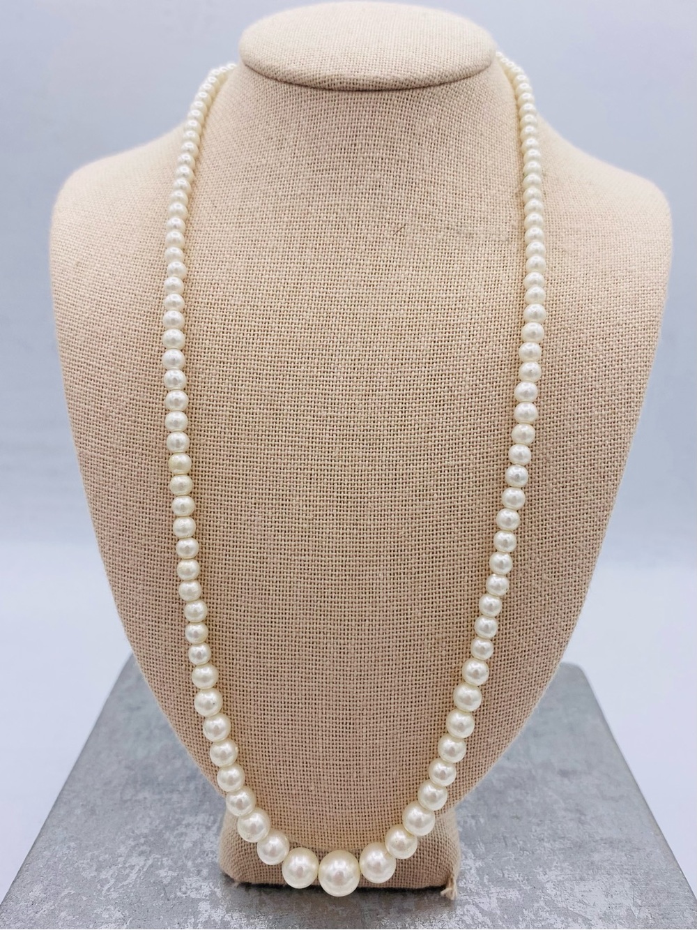 Vintage Classic White Faux  Pearl Strand Necklace Elegant Jewelry Marked Japan